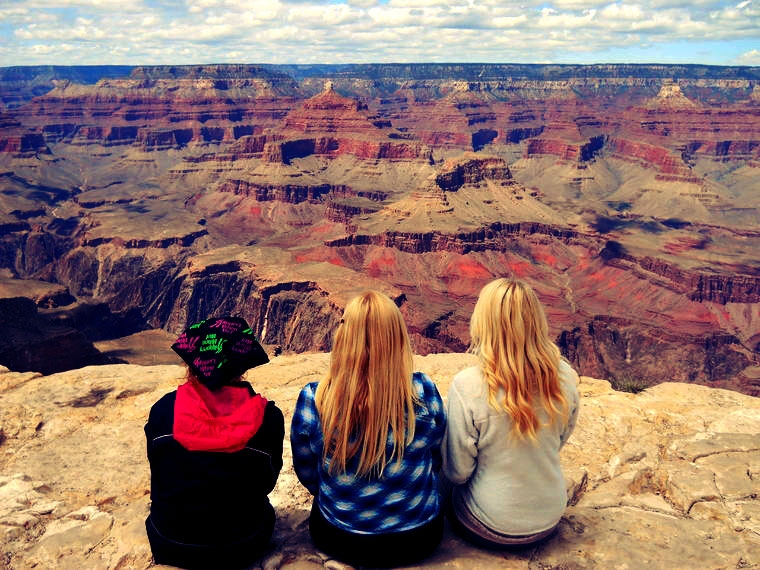 Grand Canyon viewpoints - Bright Angel Point