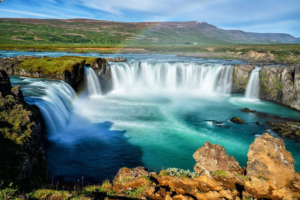 Iceland natural wonders - Majestic Gullfoss Waterfall