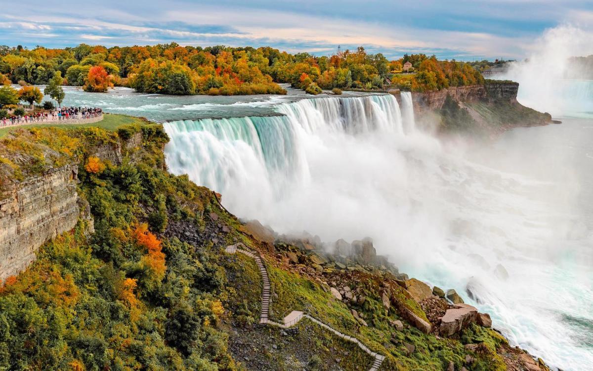 You are currently viewing Niagara Falls Travel Tips: A Comprehensive Guide for a Memorable Visit