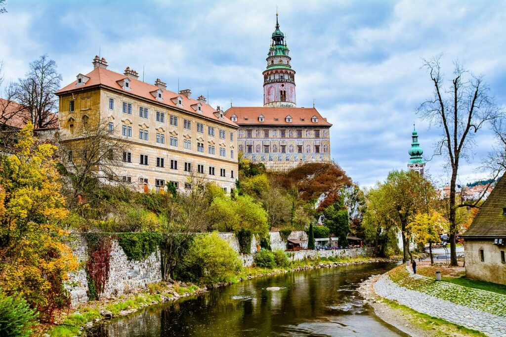 Off-the-beaten-path tours in Český Krumlov - Unique Paths