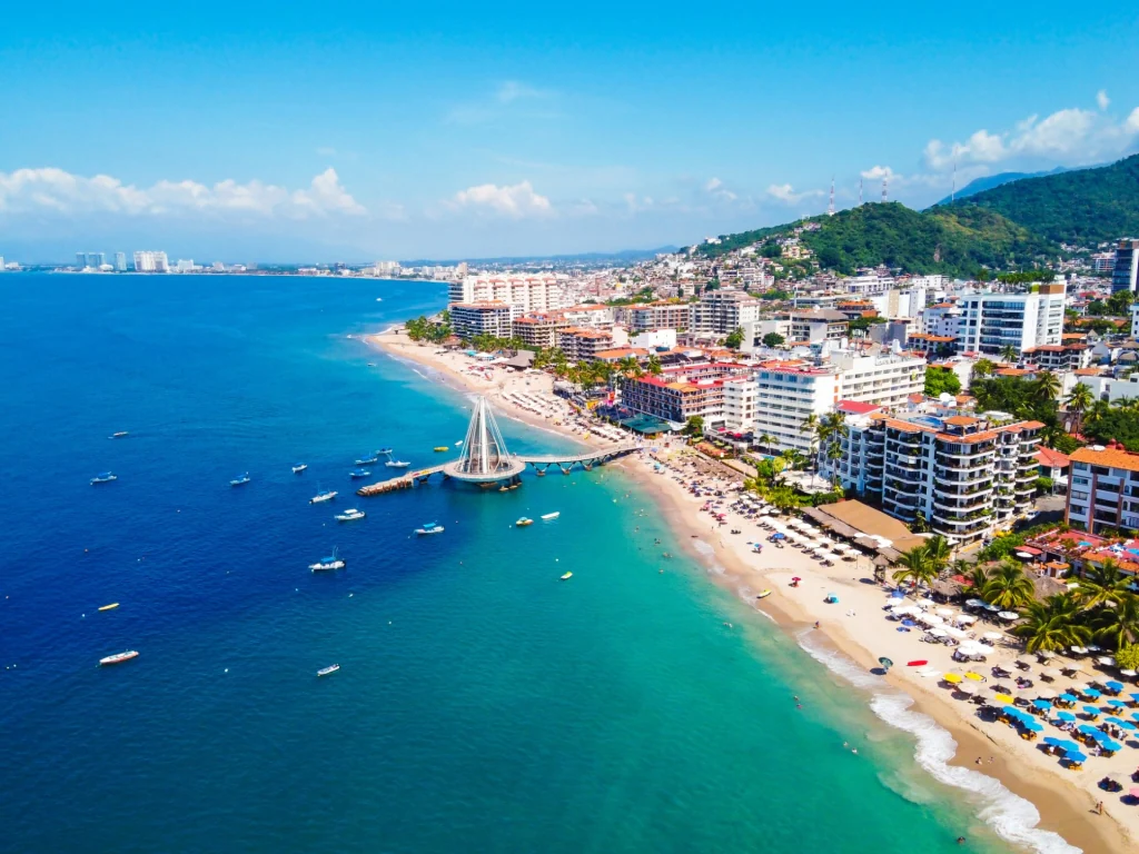 Puerto Vallarta Must-See Places - Romantica