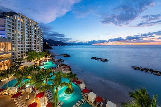 Puerto Vallarta Must-See Places - The Essence