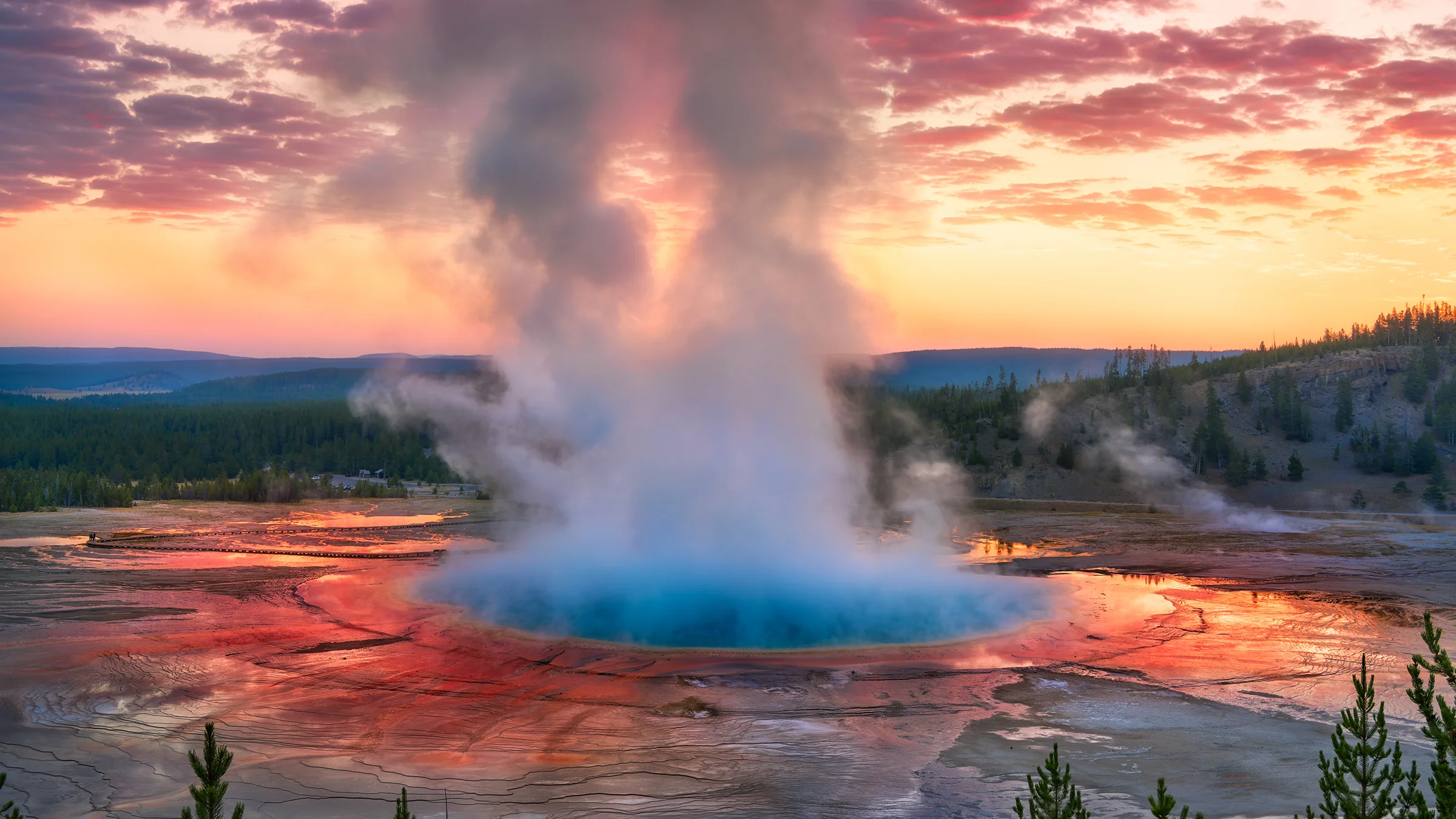 You are currently viewing Yellowstone National Park Attractions: A Journey into Natural Beauty – 5 Areas