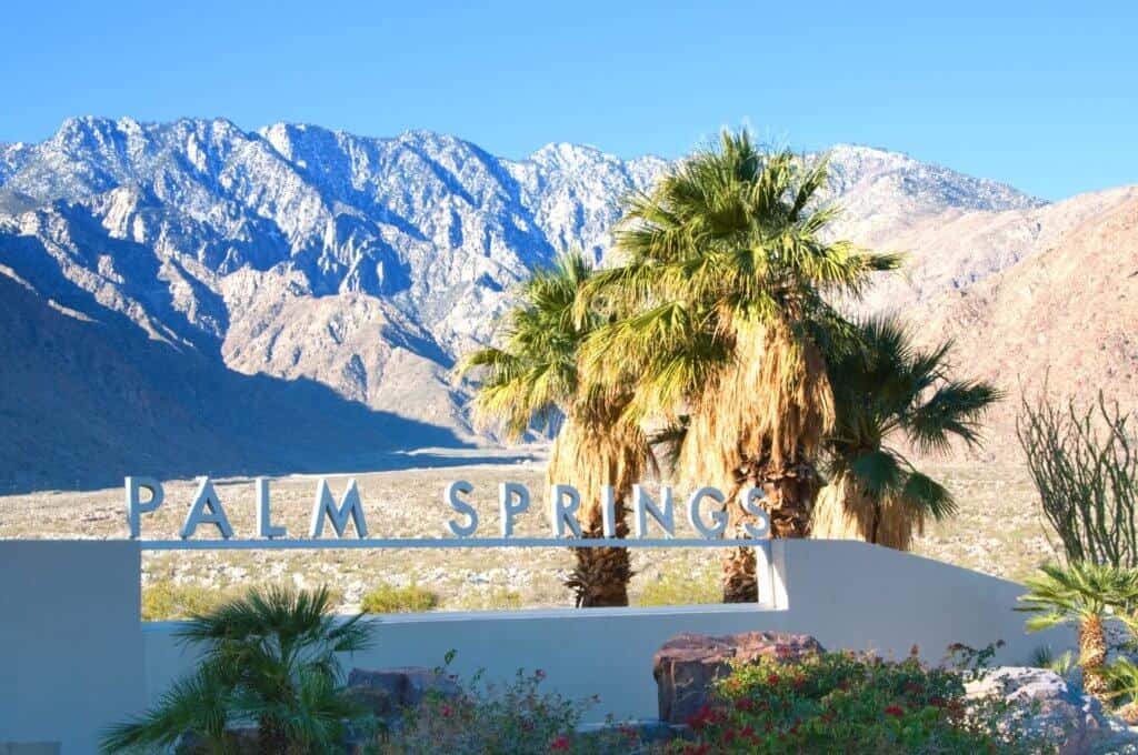 California road trip ideas - Palm Springs Desert